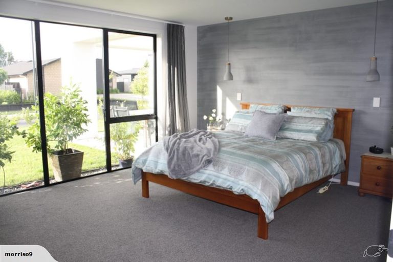 Photo of property in 21 Helen June Avenue, Flagstaff, Hamilton, 3210