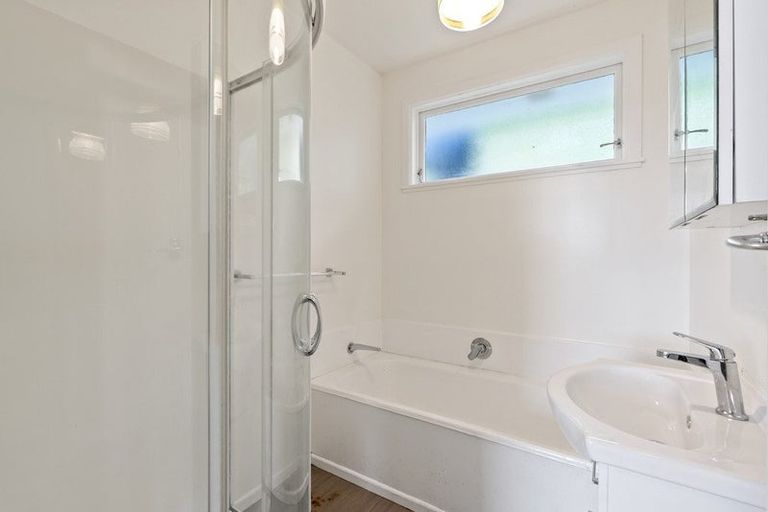 Photo of property in 4 Branscombe Street, Johnsonville, Wellington, 6037