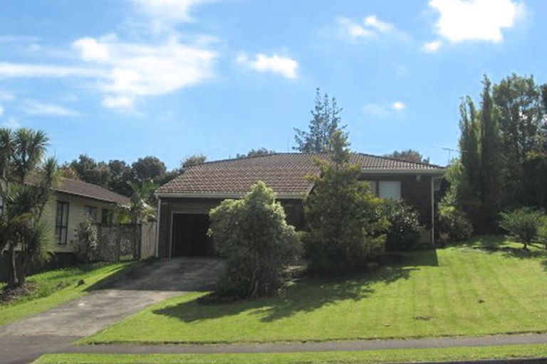 Photo of property in 169 Bradbury Road, Highland Park, Auckland, 2010