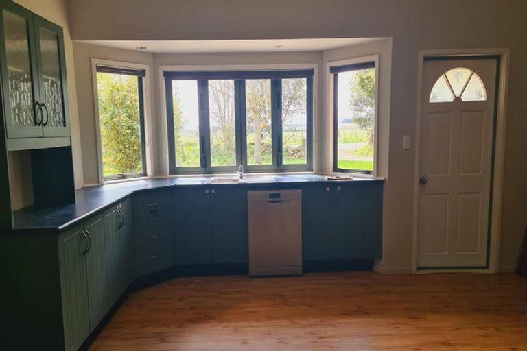 Photo of property in 150 Kendalls Line, Linton, Palmerston North, 4472