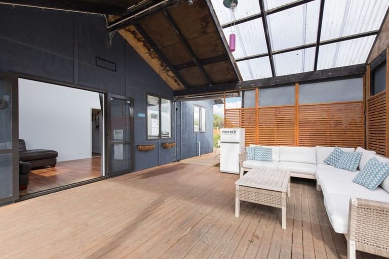 Photo of property in 10 Peach Hill Road, Ramarama, Drury, 2579