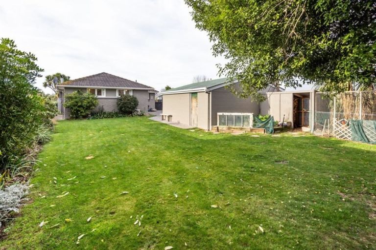 Photo of property in 12 Redgrave Street, Hoon Hay, Christchurch, 8025