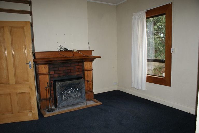 Photo of property in 10a Wharfe Street, South Hill, Oamaru, 9400