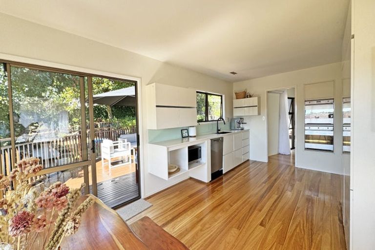 Photo of property in 26 Harper Street, Chatswood, Auckland, 0626