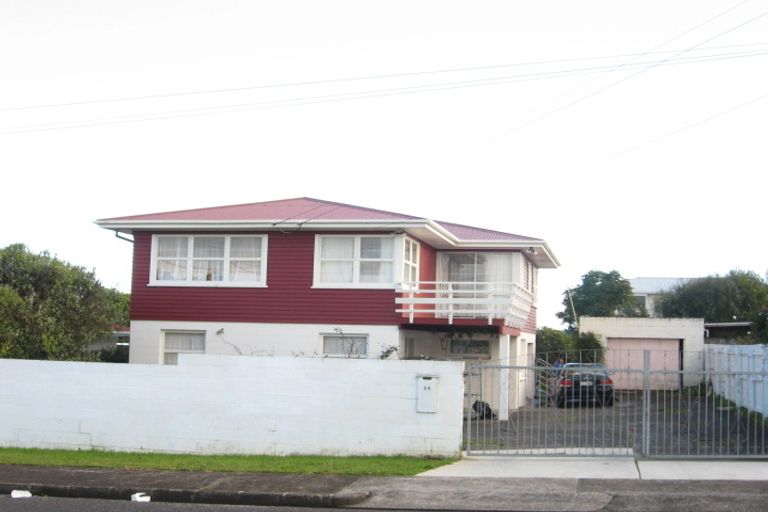 Photo of property in 25 Clayton Road, Manurewa, Auckland, 2102
