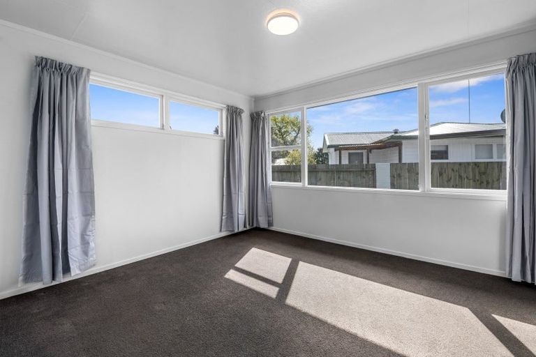 Photo of property in 6 Byron Grove, Owhata, Rotorua, 3010