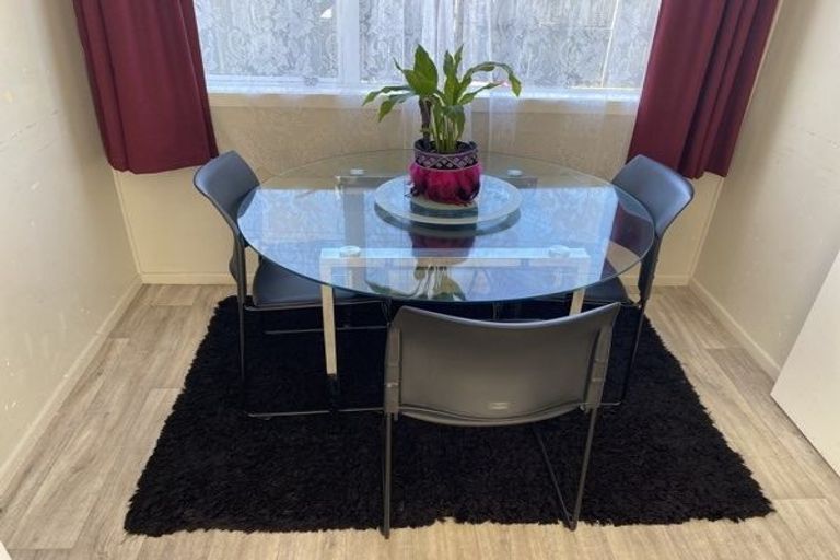 Photo of property in 66 Cargill Street, Papakura, 2110