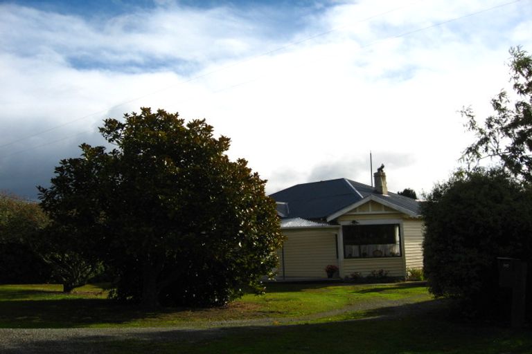 Photo of property in 20 Chelmsford Street, Hampden, 9410