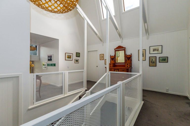 Photo of property in 82 Douglas Street, Highfield, Timaru, 7910