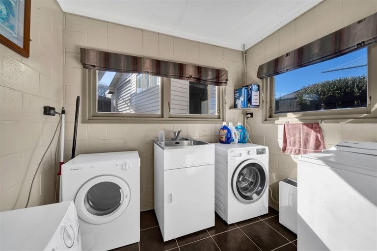 Photo of property in 4c Clive Street, Hawera, 4610