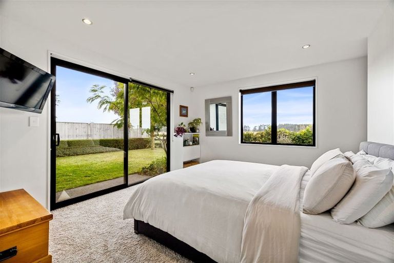 Photo of property in 16 Sutherland Drive, Kaiapoi, 7630