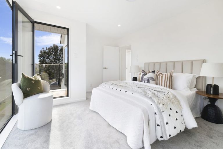 Photo of property in 19a Ervine Place, Bucklands Beach, Auckland, 2014