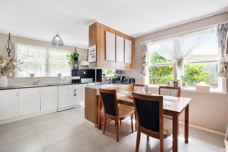 Photo of property in 59 Dominion Road, Papakura, 2110