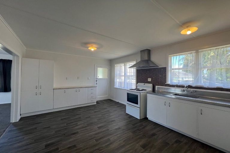 Photo of property in 21 Mcburney Place, Mangere East, Auckland, 2024