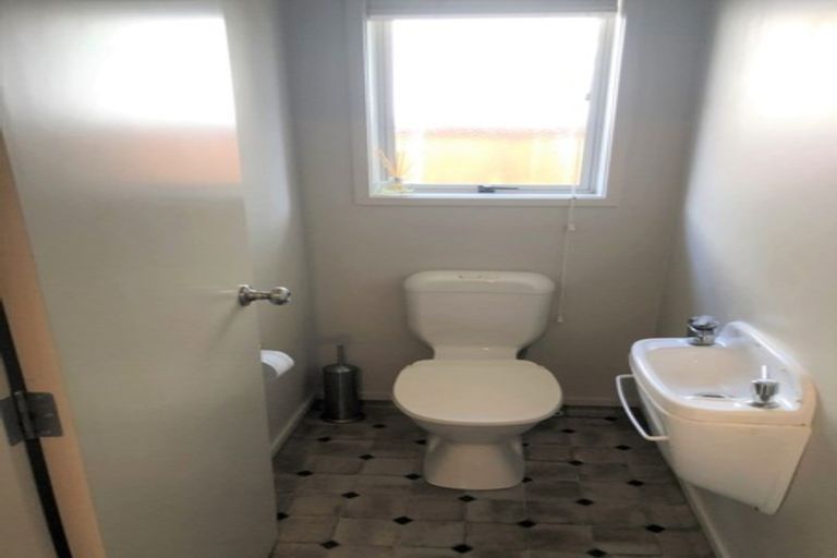 Photo of property in 32 Parkside Drive, Huntington, Hamilton, 3210