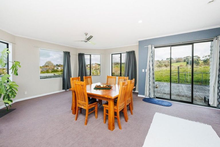 Photo of property in 12a Heatherlea Heights, Feilding, 4702