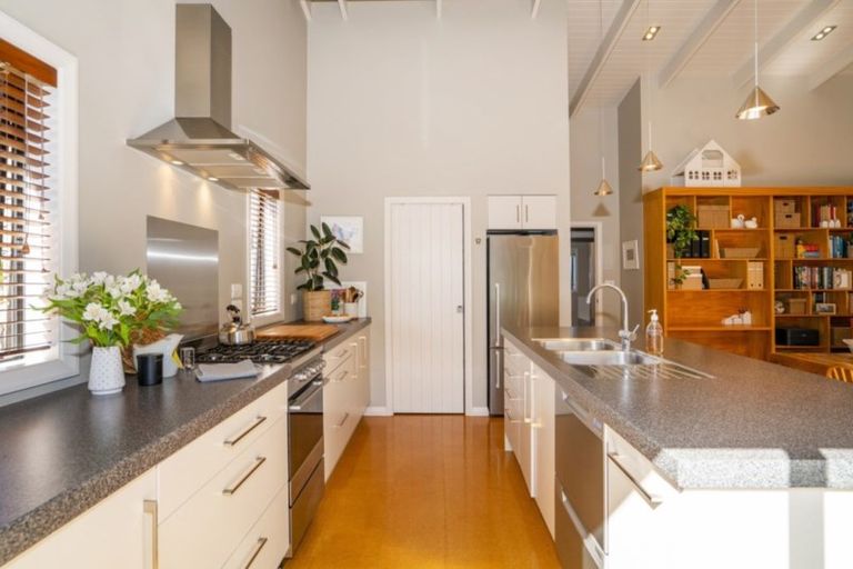 Photo of property in 13 Heritage Close, Whitianga, 3510