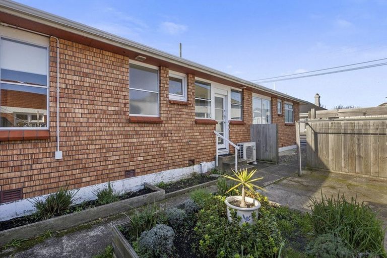 Photo of property in 1 Wynyard Street, South Dunedin, Dunedin, 9012