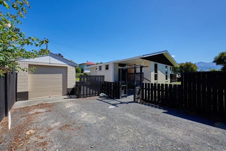 Photo of property in 23a Ludstone Road, Kaikoura, 7300