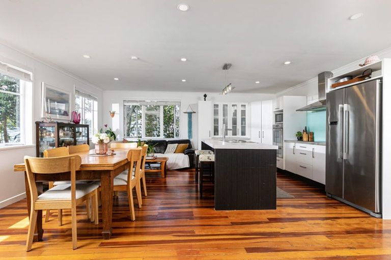 Photo of property in 40 Glenorchy Street, Glen Eden, Auckland, 0602