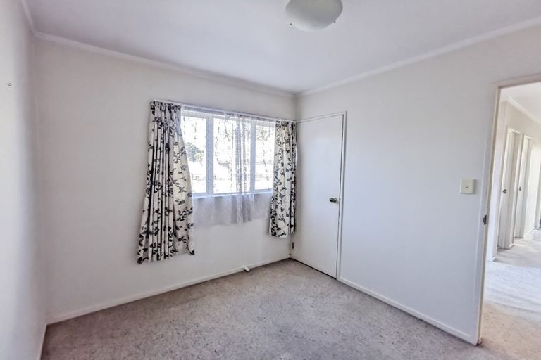 Photo of property in 27b Central Park Drive, Te Atatu South, Auckland, 0610