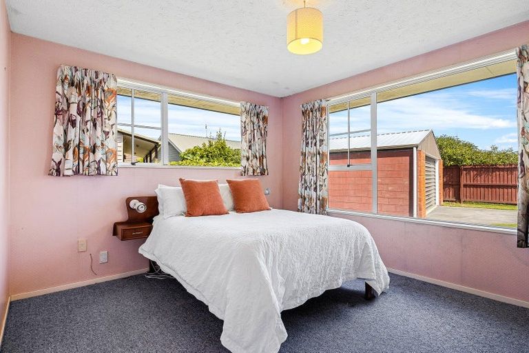 Photo of property in 11b Mulberry Place, Redwood, Christchurch, 8051