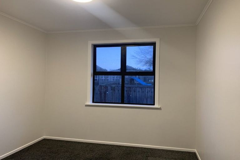 Photo of property in 50 Barrys Road, Glendene, Auckland, 0602