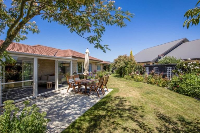 Photo of property in 6 Ludlow Lane, Rangiora, 7400