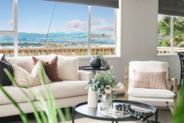 Photo of property in 93 Mallard Drive, Selwyn Heights, Rotorua, 3015