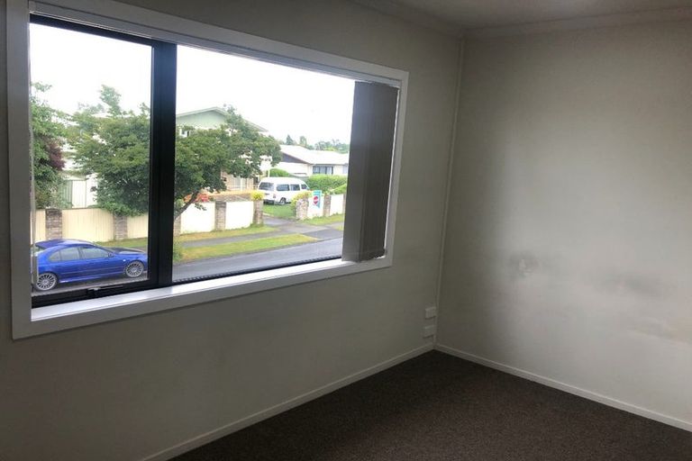 Photo of property in 4/2 Rosalind Street, Deanwell, Hamilton, 3206