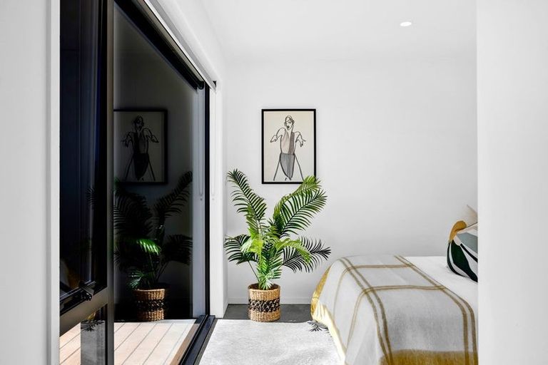 Photo of property in 386 Kaihihi Road, Okato, New Plymouth, 4381