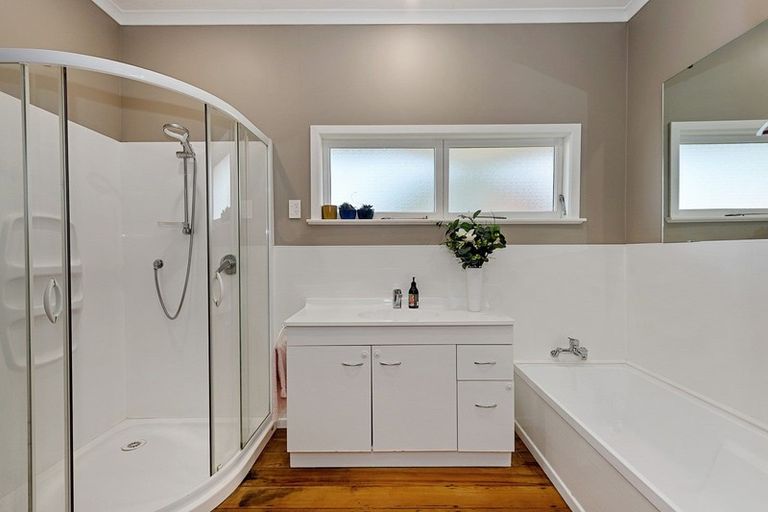 Photo of property in 60 Coronation Road, Morrinsville, 3300