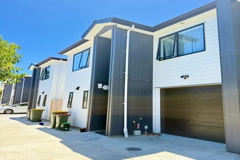 Photo of property in 128d Kimpton Road, Papatoetoe, Auckland, 2025