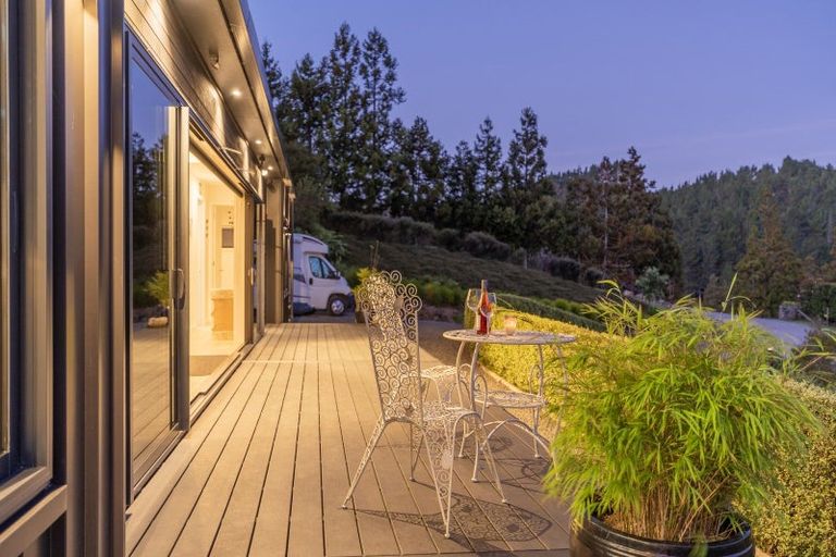 Photo of property in 36 Spikes Way, Whitianga, 3510