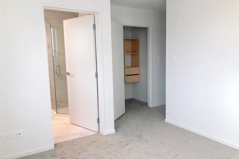 Photo of property in 50 Opoka Street, Papakura, 2110