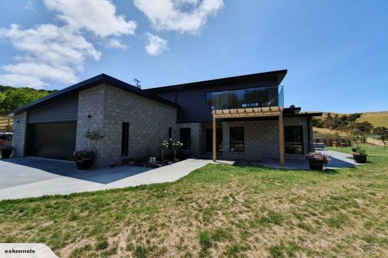 Photo of property in 86 Seafield Road, Eskdale, Napier, 4182