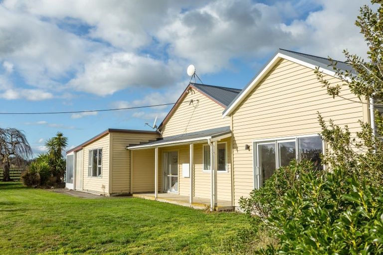 Photo of property in 30 Dorset Road, Parkvale, Carterton, 5792