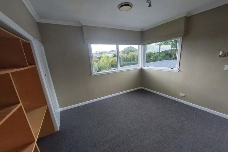 Photo of property in 6 Crichton Terrace, Hauraki, Auckland, 0622