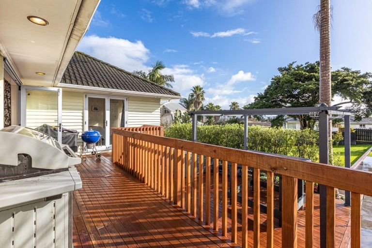 Photo of property in 4 Red Hill Road, Red Hill, Papakura, 2110
