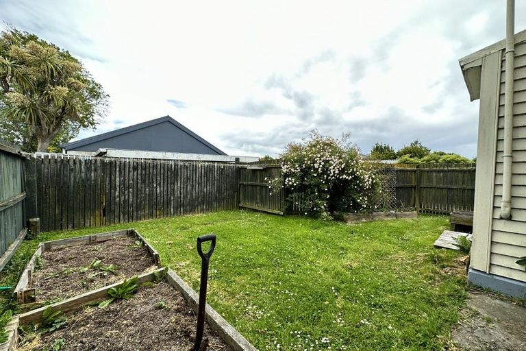 Photo of property in 1/27 Allard Street, Edgeware, Christchurch, 8013