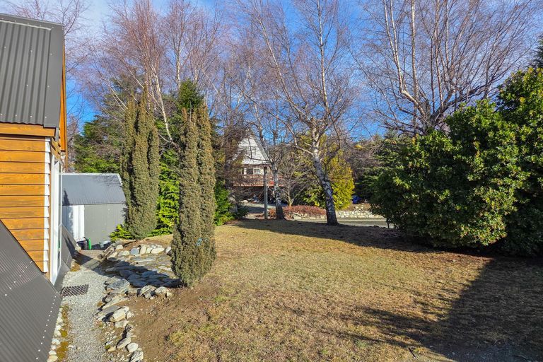 Photo of property in 6 Jeune Street, Lake Tekapo, 7999