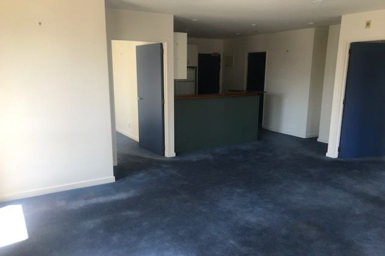 Photo of property in Terrace Heights Apartments, 9b/163 The Terrace, Wellington Central, Wellington, 6011