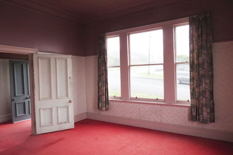 Photo of property in 18 Mary Street, Gore, 9710