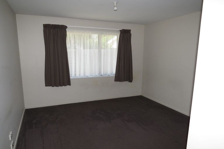 Photo of property in 2/486 Armagh Street, Linwood, Christchurch, 8011