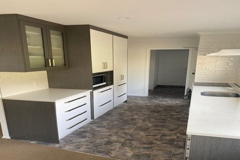 Photo of property in 27 Blomfield Street, Nawton, Hamilton, 3200