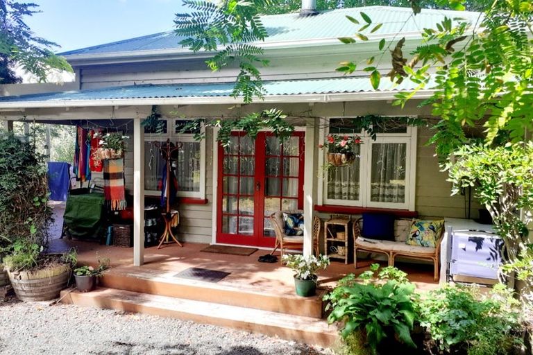 Photo of property in 1157 Old North Road, Helensville, Waimauku, 0882