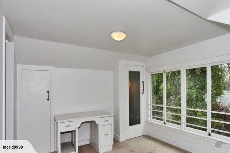 Photo of property in 108 Opawa Road, Opawa, Christchurch, 8023