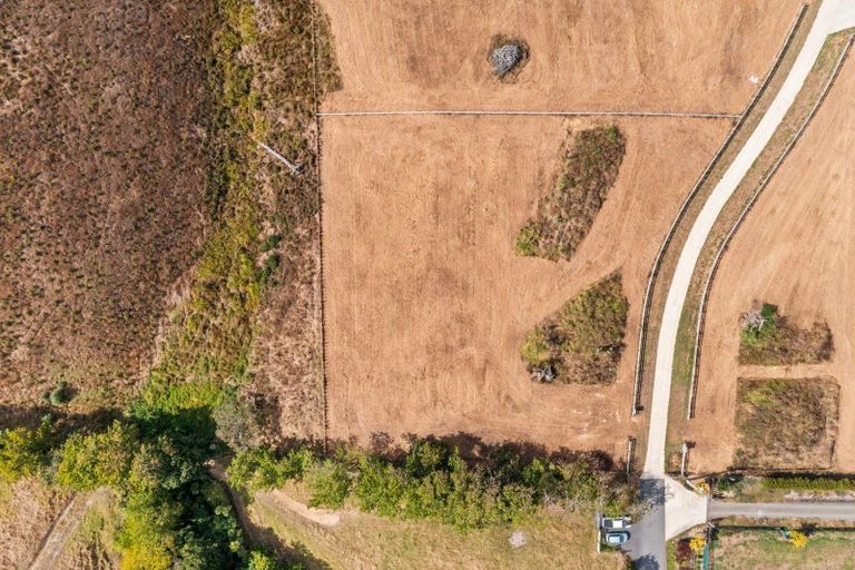 Photo of property in 101 Wintour Road, Waimauku, 0881