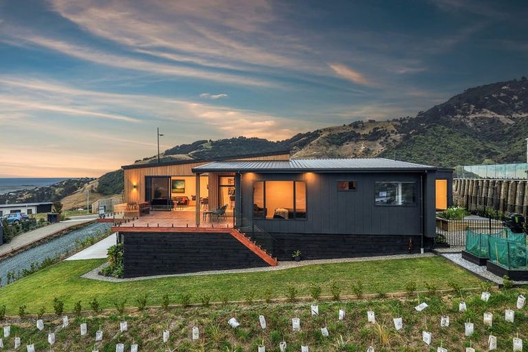 Photo of property in 3 Ocean Drive, Atawhai, Nelson, 7010