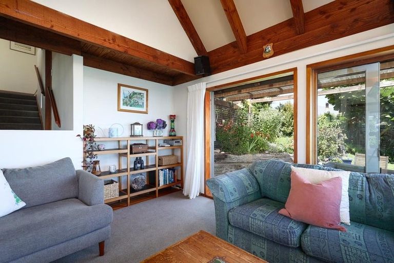 Photo of property in 22 Albert Road, Stepneyville, Nelson, 7010